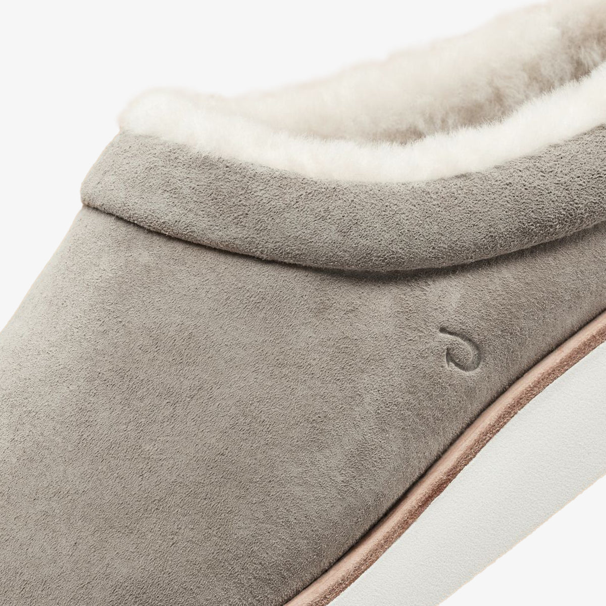OluKai Great Value - Mani-Taupe Grey / Golden Sand