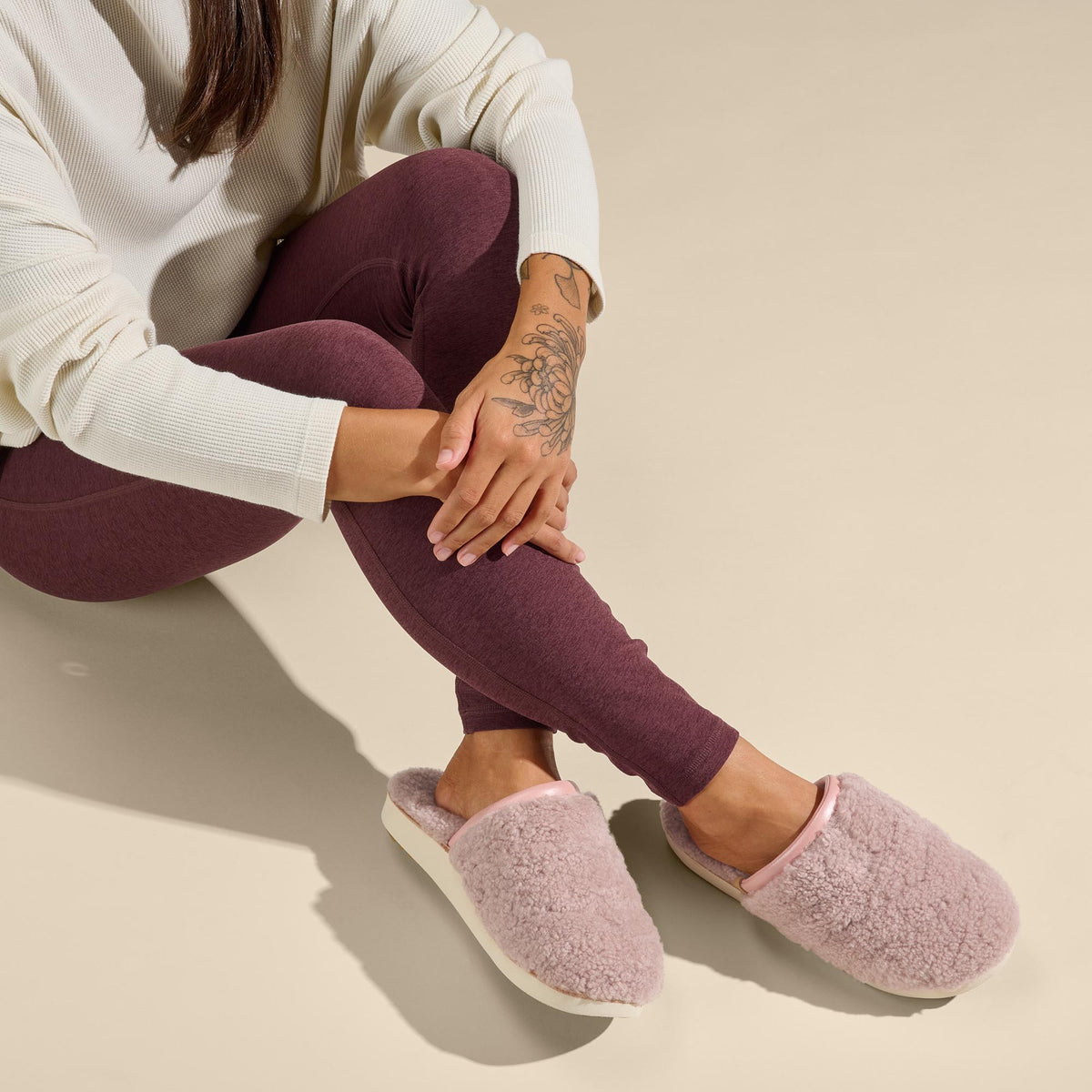 OluKai Best Seller - Pūpū Mua Women’s Shearling Mule Slipper - Pink Sea Salt