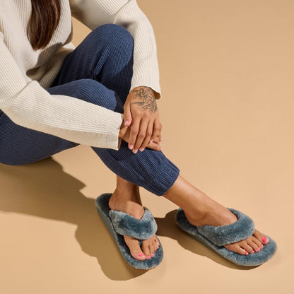 OluKai Hot Sale - Kipe‘a Heu Women‘s Flip Flop Slippers - Storm
