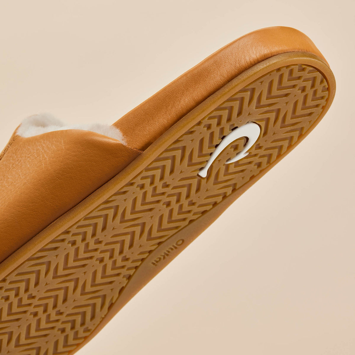 OluKai Smart Buy - Kōnea Women’s Leather Slipper Mules - Saddle