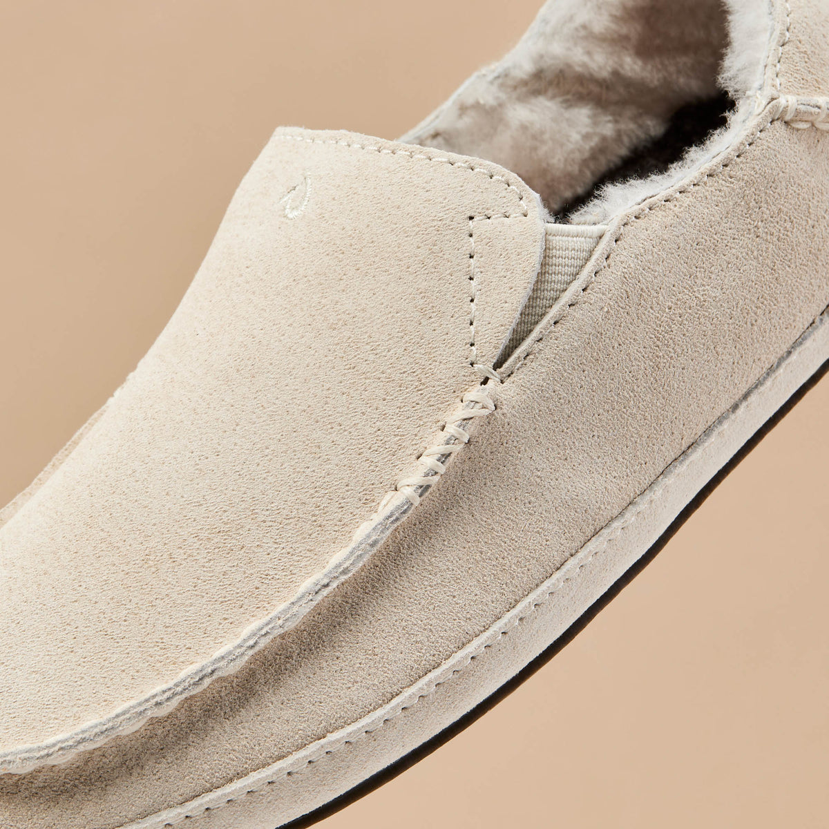 OluKai Sale - Nohea Women's Leather Slippers - Bone
