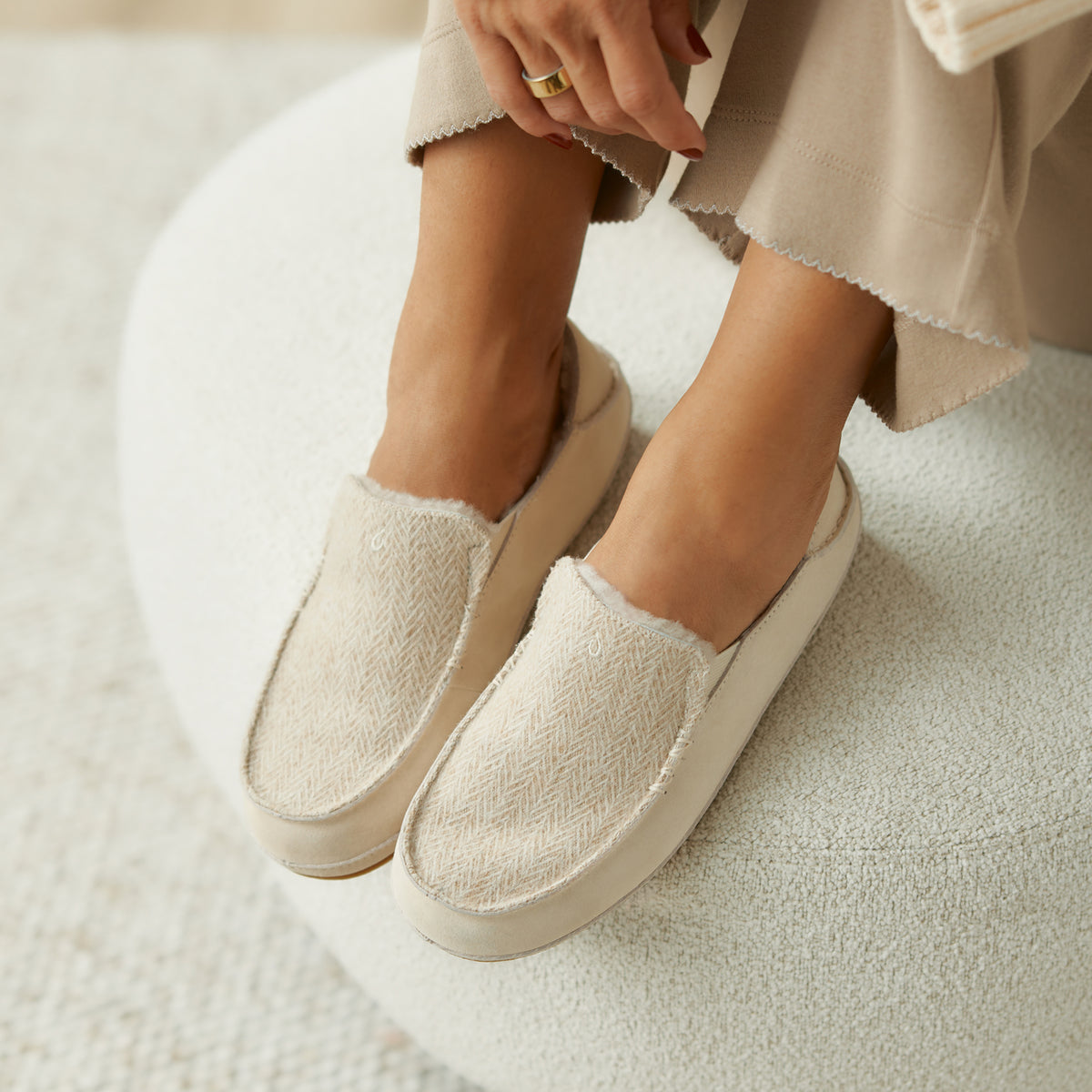 OluKai Smart Buy - Nohea Slipper - Kapa Stripe / Puka