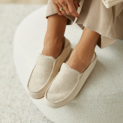 OluKai Smart Buy - Nohea Slipper - Kapa Stripe / Puka