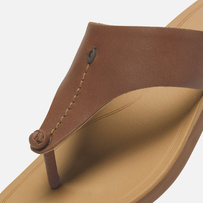 OluKai Premium - Hoʻopio Mele - Toffee / Warm Sand