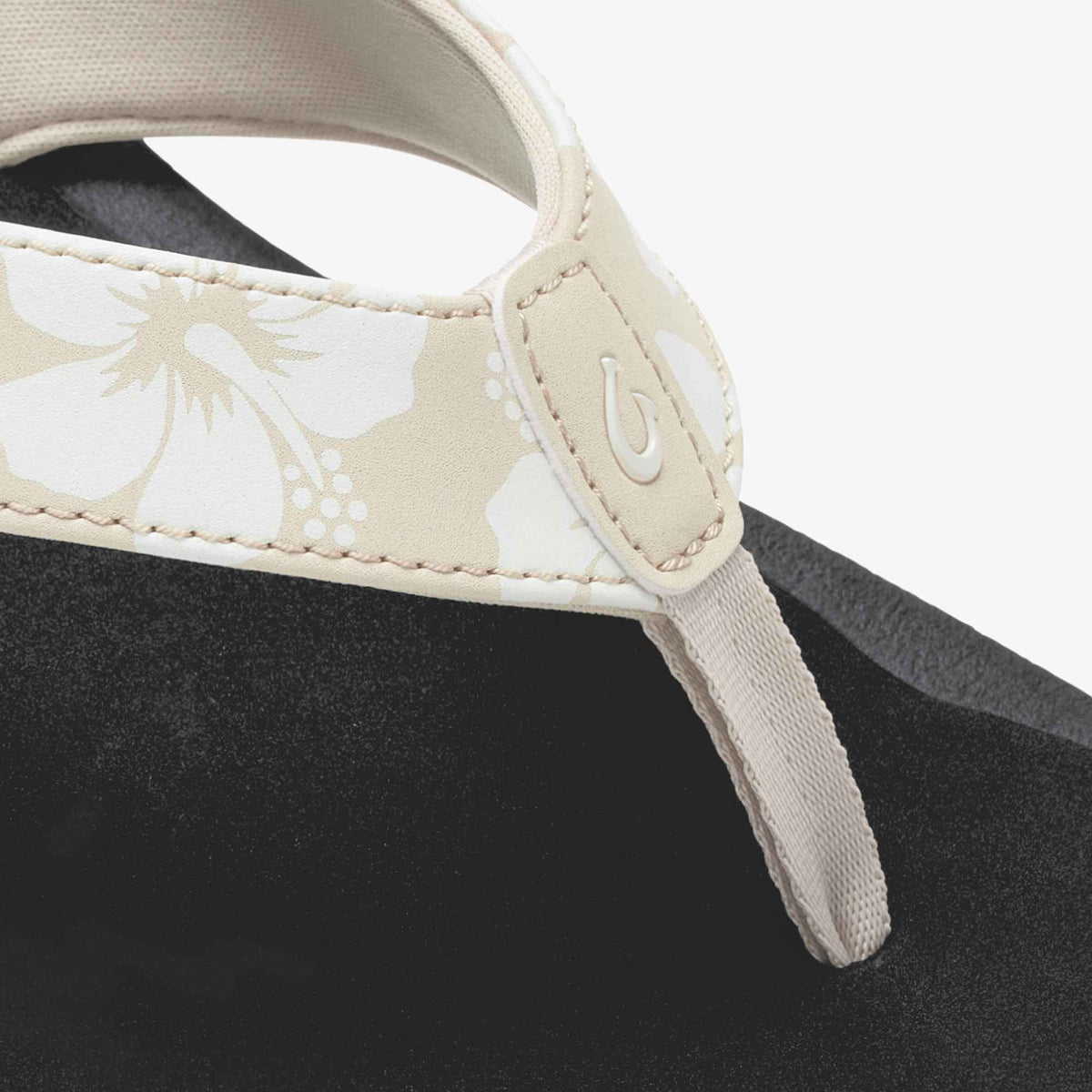 OluKai Best Seller - ‘Ohana - Tapa / Pua