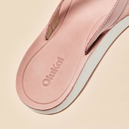 OluKai Recommended - Southshore Women’s Waterproof Leather Sandals - Soft Pink
