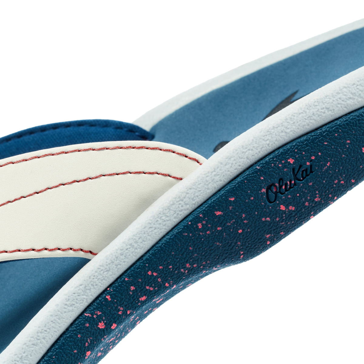 OluKai Sale - ‘Ohana - Bright White / Ocean Blue