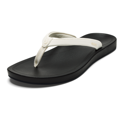 OluKai Special Offer - ‘Uiki Women’s Everyday Beach Sandals - Bright White / Lava Rock