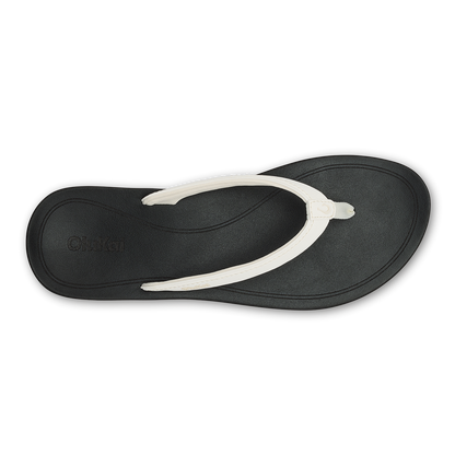OluKai Special Offer - ‘Uiki Women’s Everyday Beach Sandals - Bright White / Lava Rock