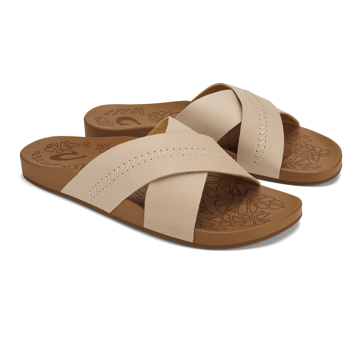 OluKai Essential - Kipe‘a ‘Olu Women‘s Slide Sandals - Puka / Tan