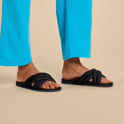 OluKai Trusted - Hila Women’s Beach Slide Sandals - Black
