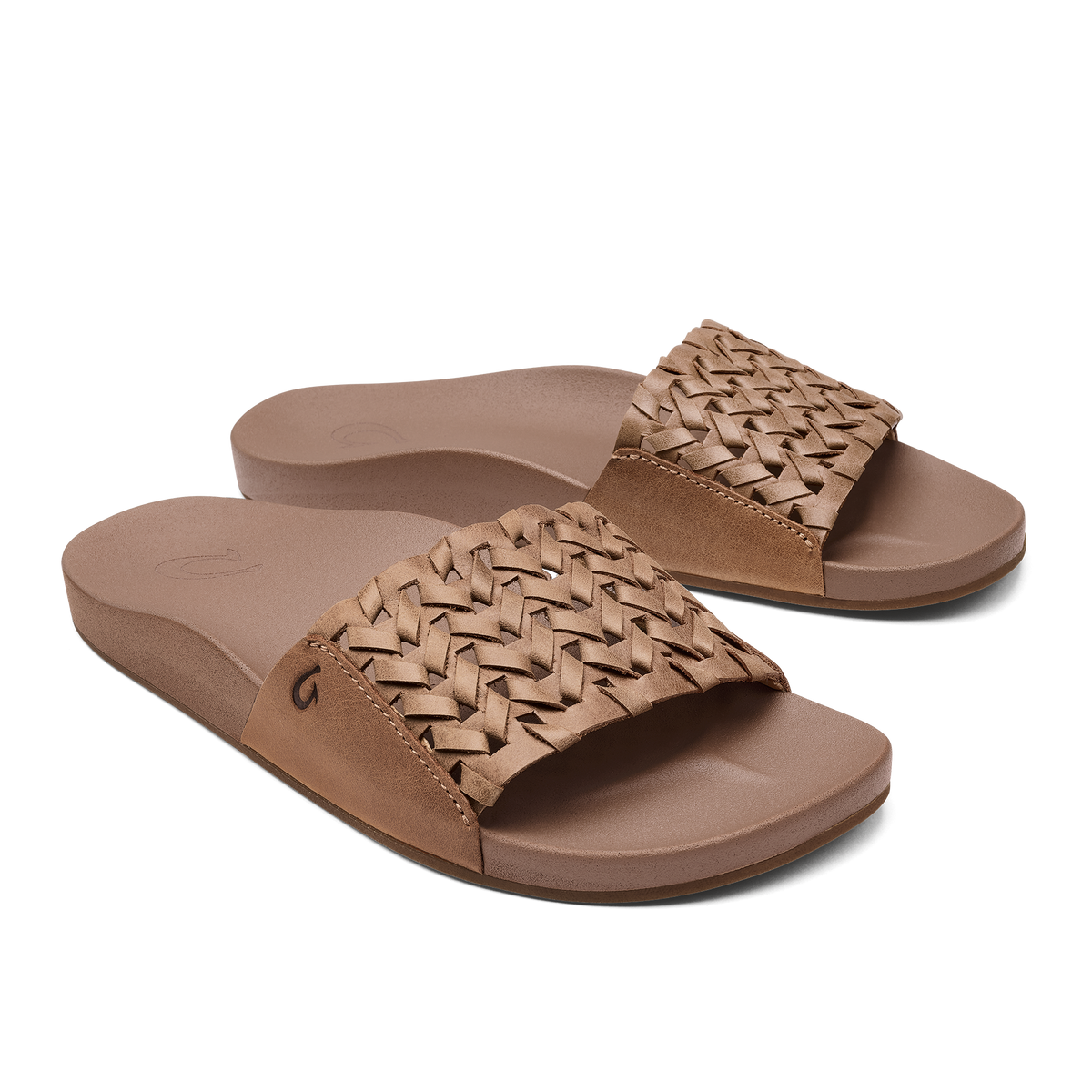 OluKai Sale - Kāmola Women’s Leather Slide Sandals - Tan