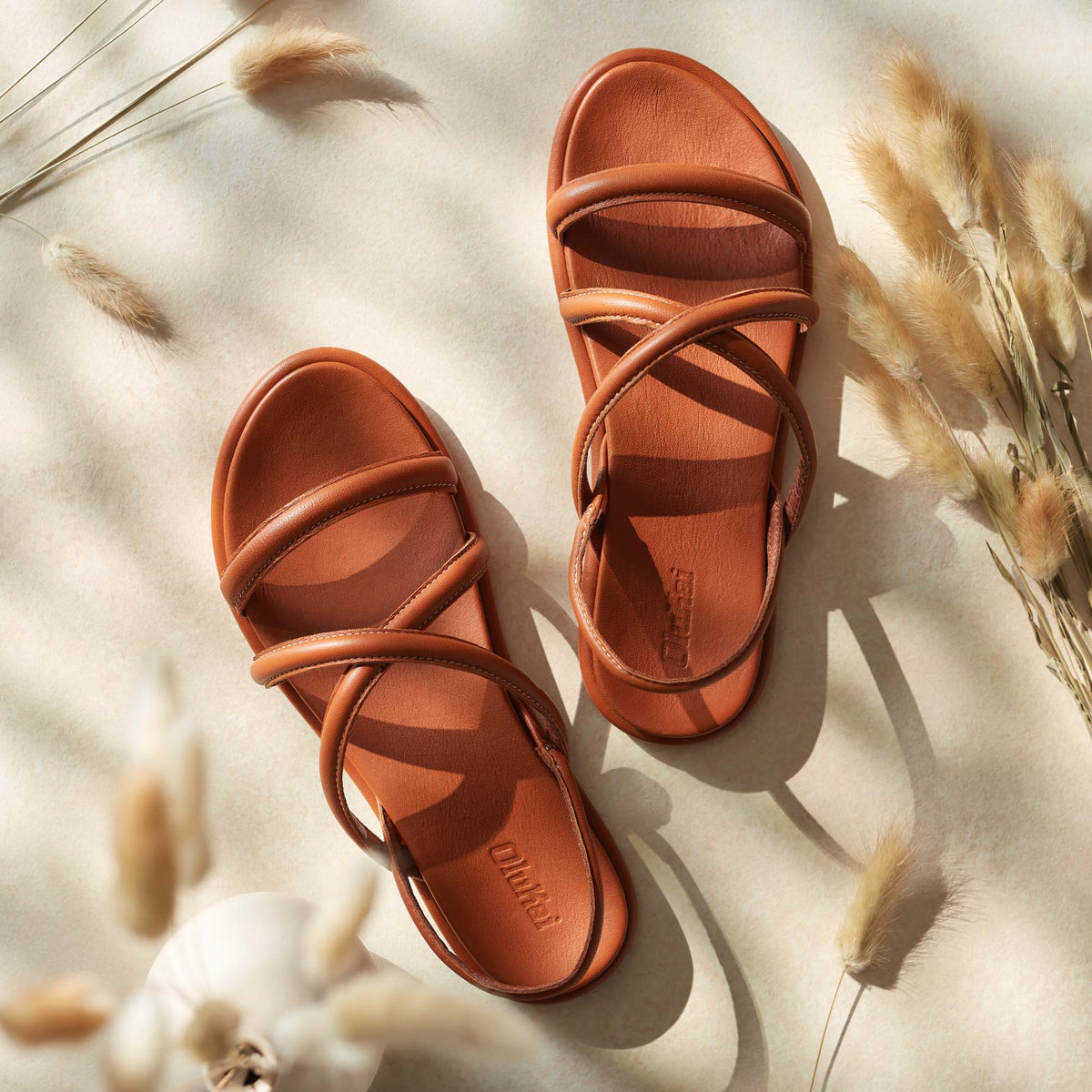 OluKai Latest - Tiare Strappy Women’s Leather Sandals - Fox