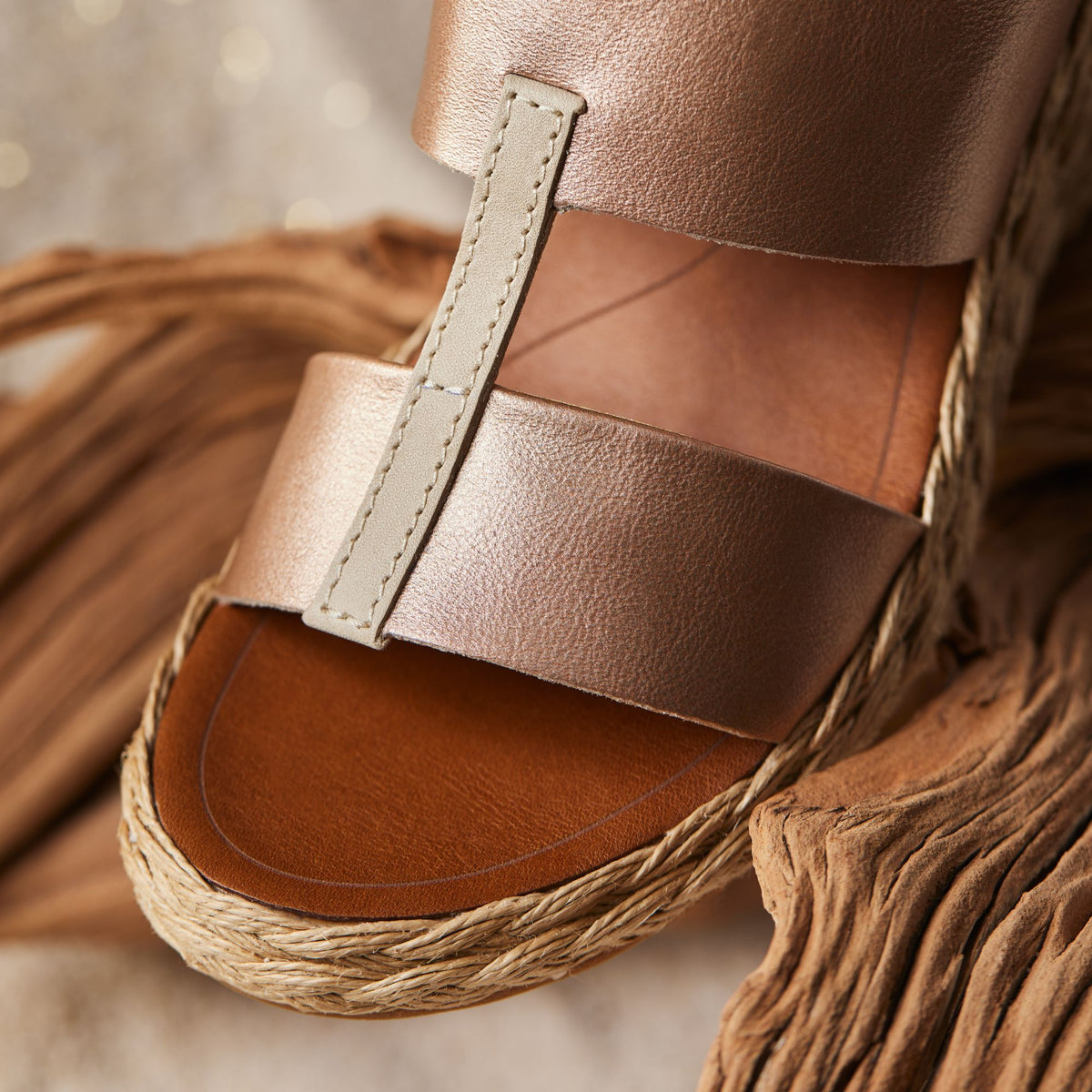 OluKai Top Pick - Lile Wedge - Copper / Tan